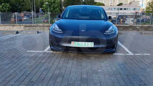 Tesla Model 3 I