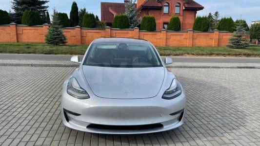 Tesla Model 3 I