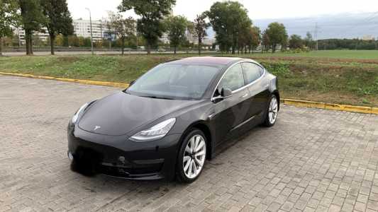 Tesla Model 3 I