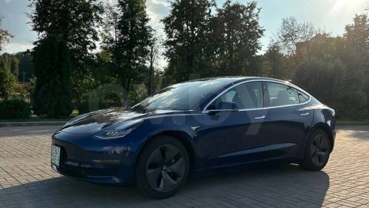 Tesla Model 3 I