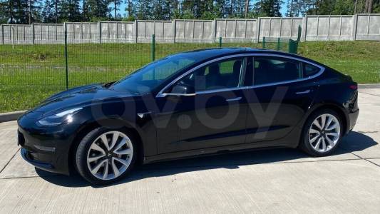 Tesla Model 3 I