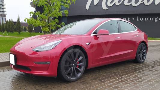 Tesla Model 3 I