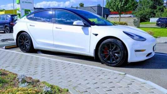 Tesla Model 3 I  Рестайлинг, 2020, пробег 93000 км