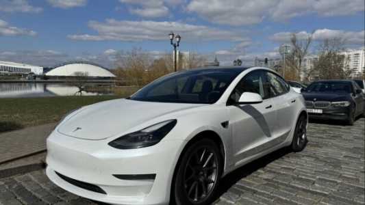Tesla Model 3 I  Рестайлинг, 2021, пробег 115496 км