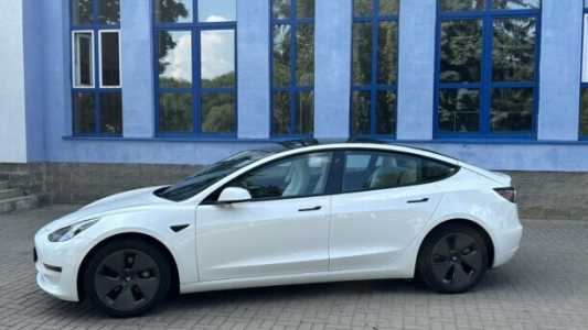 Tesla Model 3 I  Рестайлинг, 2021, пробег 42000 км