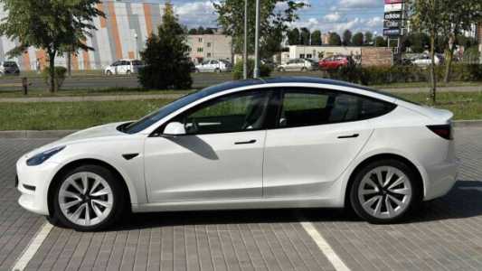 Tesla Model 3 I  Рестайлинг, 2022, пробег 40000 км