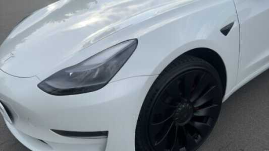 Tesla Model 3 I Рестайлинг, 2022, пробег 44000 км Tesla Model 3 I Рестайлинг, 2022, пробег 44000 км