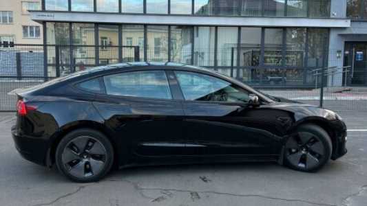Tesla Model 3 I Рестайлинг, 2022, пробег 68000 км Tesla Model 3 I Рестайлинг, 2022, пробег 68000 км