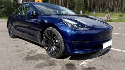Tesla Model 3 I Рестайлинг, 2023, пробег 12000 км Tesla Model 3 I Рестайлинг, 2023, пробег 12000 км