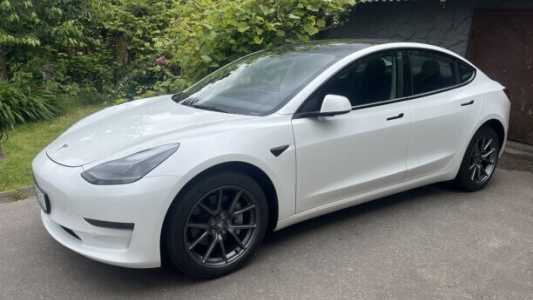 Tesla Model 3 I  Рестайлинг, 2023, пробег 18427 км