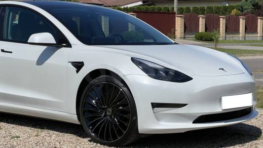 Tesla Model 3 I Рестайлинг