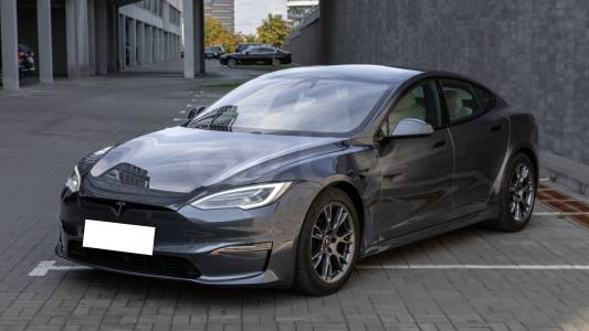 Tesla Model S I 2-й рестайлинг