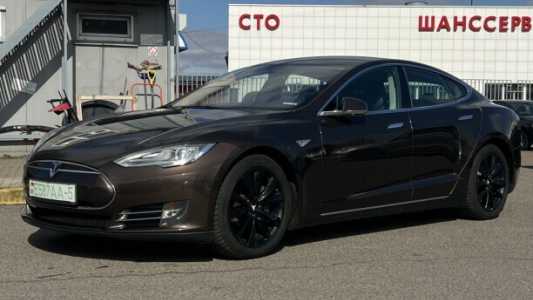 Tesla Model S I, 2014, пробег 257200 км