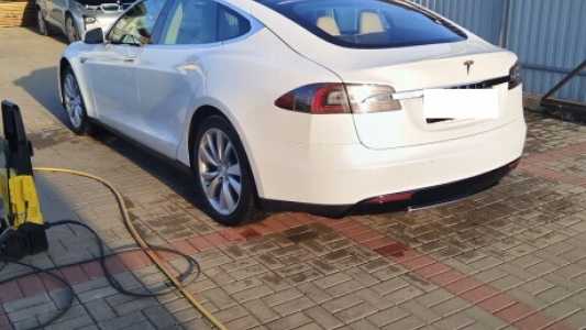 Tesla Model S I, 2015, пробег 130000 км