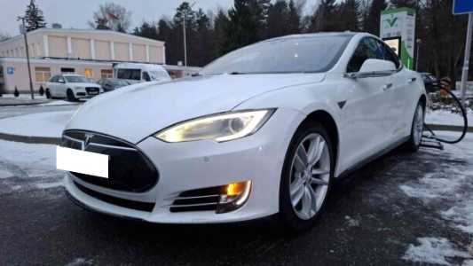 Tesla Model S I, 2015, пробег 179000 км