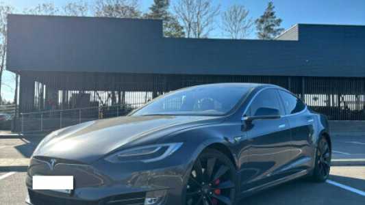 Tesla Model S I, 2015, пробег 209000 км