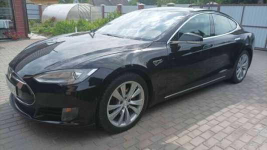 Tesla Model S I, 2015, пробег 222000 км