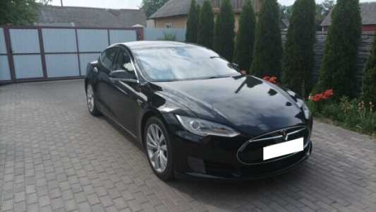 Tesla Model S I, 2015, пробег 224000 км