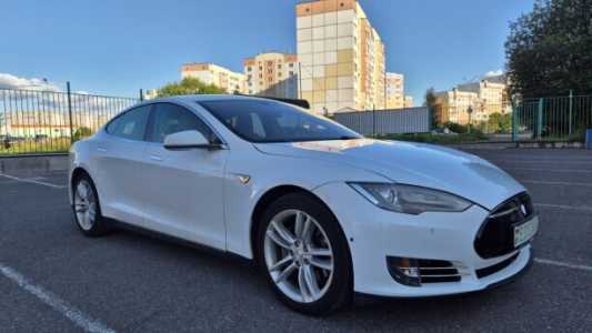 Tesla Model S I, 2015, пробег 295000 км