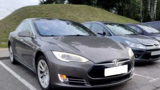 Tesla Model S I, 2016, пробег 205000 км