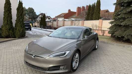 Tesla Model S I
