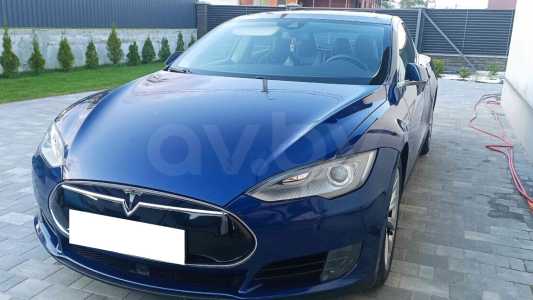 Tesla Model S I