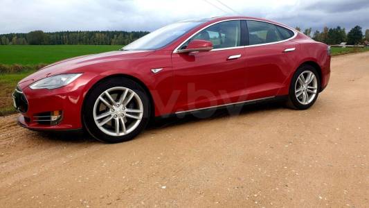 Tesla Model S I