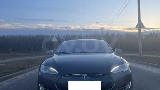 Tesla Model S I