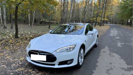 Tesla Model S I