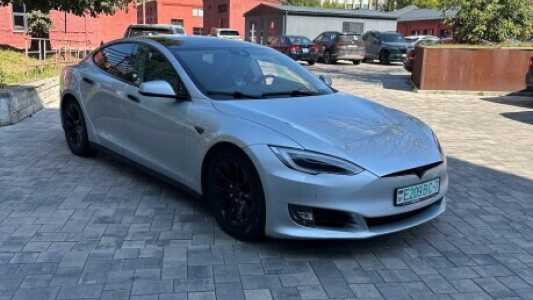 Tesla Model S I  Рестайлинг, 2016, пробег 130000 км