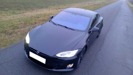Tesla Model S I  Рестайлинг, 2017, пробег 93000 км