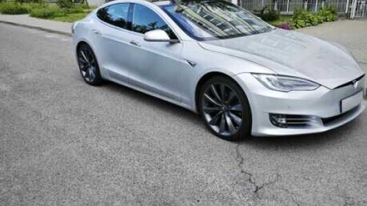 Tesla Model S I Рестайлинг, 2018, пробег 178290 км Tesla Model S I Рестайлинг, 2018, пробег 178290 км