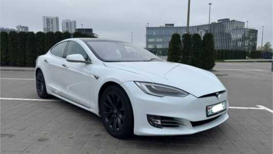Tesla Model S I Рестайлинг, 2020, пробег 105000 км Tesla Model S I Рестайлинг, 2020, пробег 105000 км