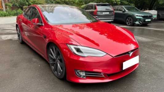 Tesla Model S I  Рестайлинг, 2020, пробег 130000 км
