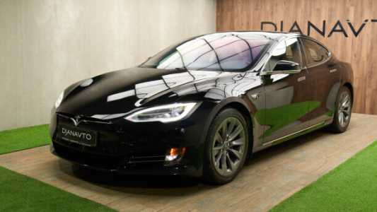 Tesla Model S I Рестайлинг, 2020, пробег 80657 км Tesla Model S I Рестайлинг, 2020, пробег 80657 км