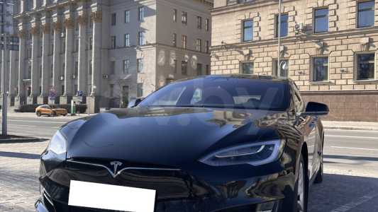 Tesla Model S I Рестайлинг