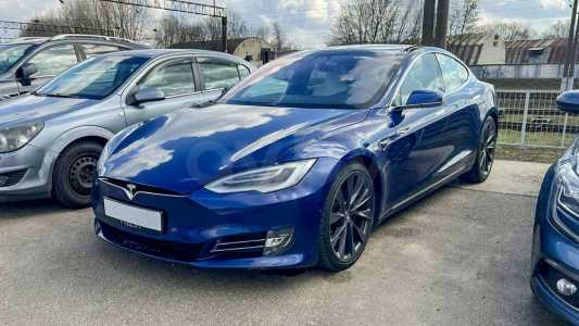 Tesla Model S I Рестайлинг