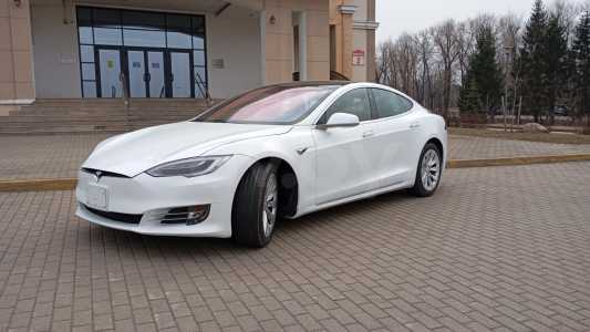 Tesla Model S I Рестайлинг