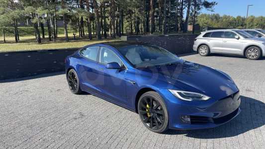 Tesla Model S I Рестайлинг