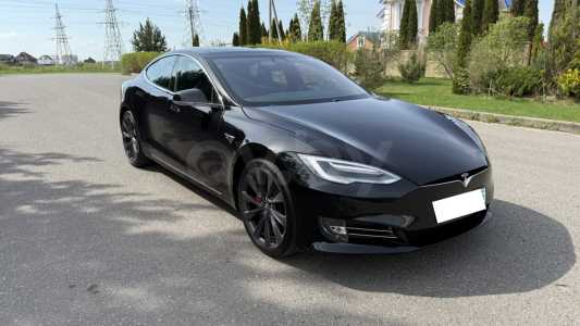 Tesla Model S I Рестайлинг