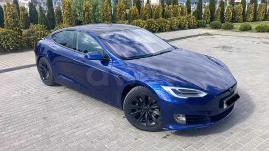 Tesla Model S I Рестайлинг