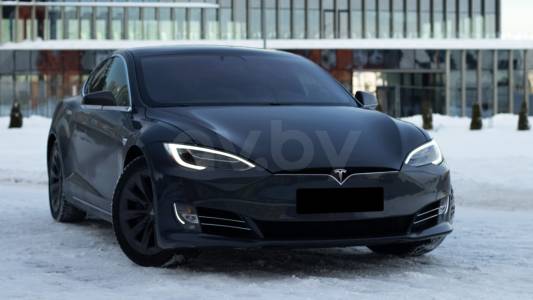 Tesla Model S I Рестайлинг