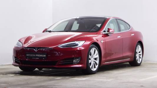 Tesla Model S I Рестайлинг