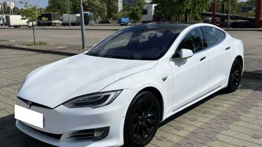 Tesla Model S I Рестайлинг