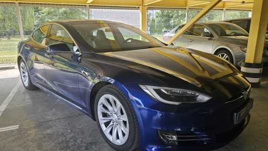 Tesla Model S I Рестайлинг