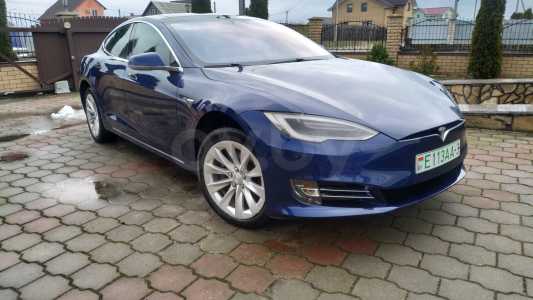 Tesla Model S I Рестайлинг