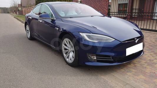 Tesla Model S I Рестайлинг