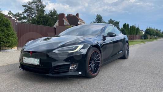 Tesla Model S I Рестайлинг