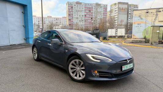 Tesla Model S I Рестайлинг