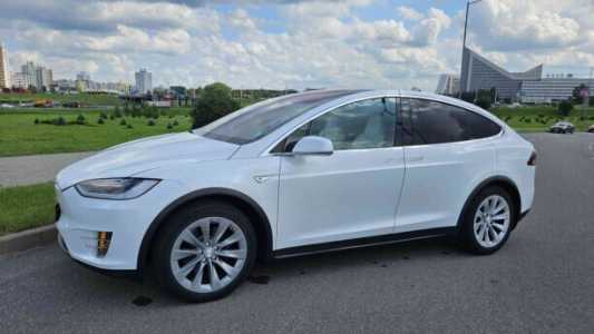 Tesla Model X I, 2016, пробег 91000 км Tesla Model X I, 2016, пробег 91000 км